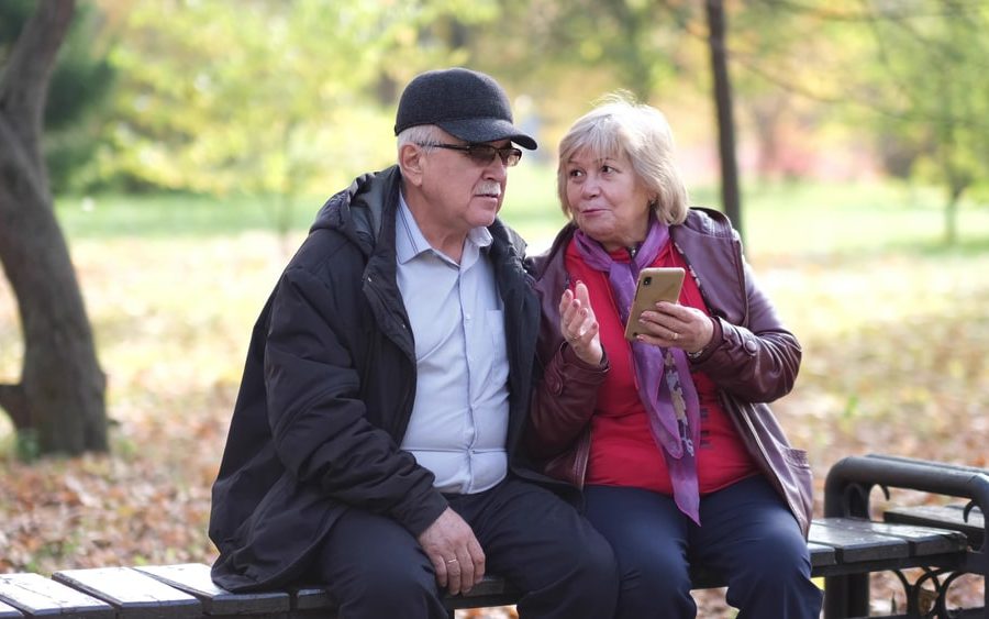 50&Più Vercelli un corso per conoscere il proprio smartphone