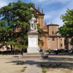 La statua di Evangelista Torricelli nel Parco di San Francesco a Faenza