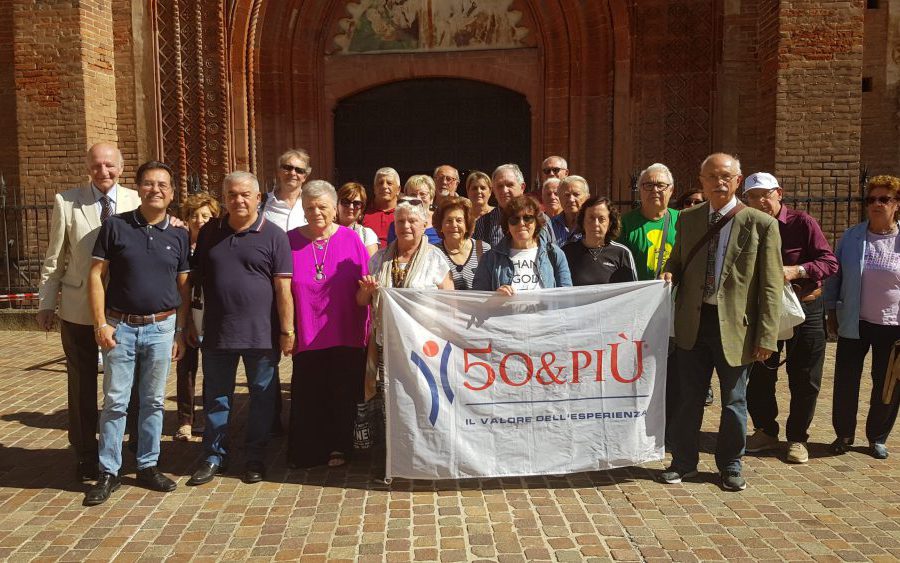 Un gruppo di soci pavesi in visita a Mortara