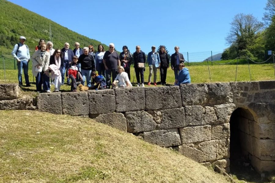 50&Più Macerata in gita tra storia e ar5cheologia a Serravalle