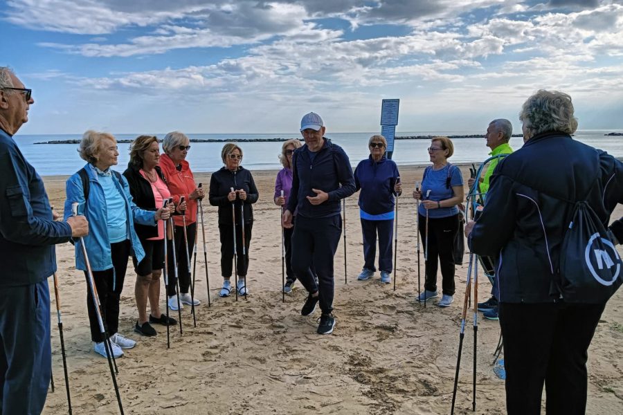 50&Più Pesaro Urbino camminata nordic walking del 25 settembre