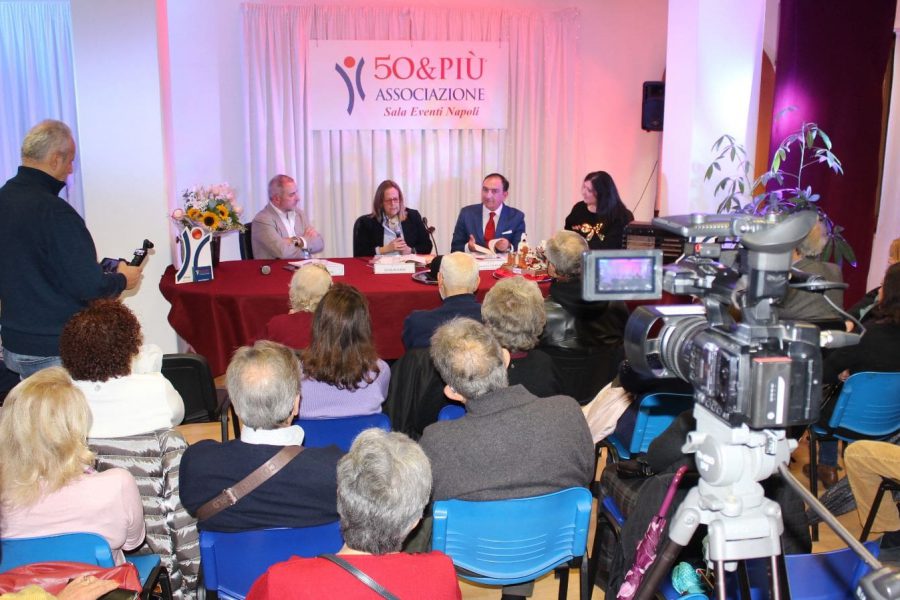 50&Più Napoli incontro con Elena De Curtis per il Valore dell'esperienza il 26 novembre