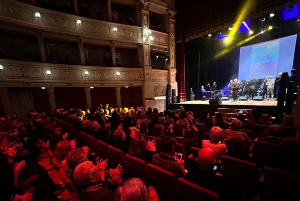 50&Più Ascoli Piceno allo spettacolo "Eravamo Bugiardi"