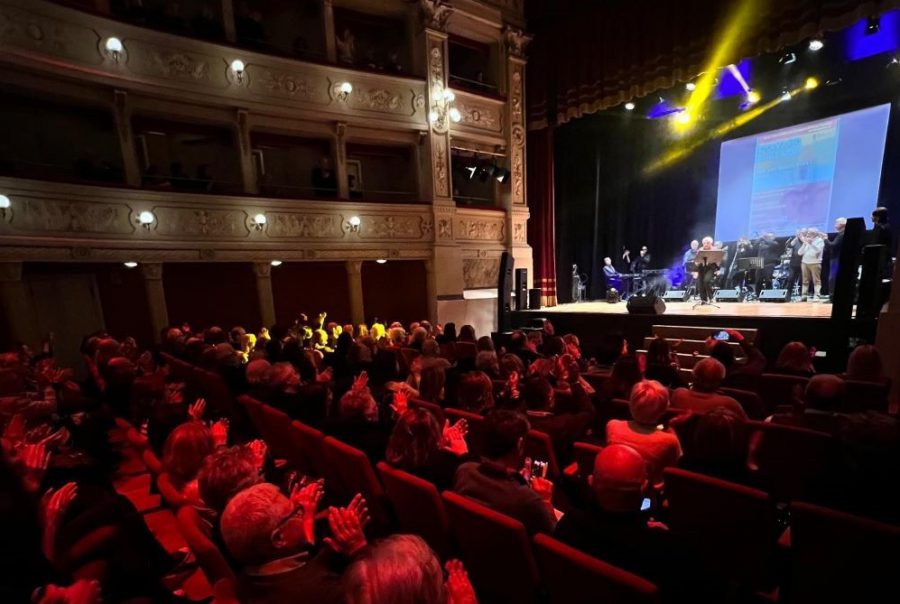 50&Più Ascoli Piceno allo spettacolo "Eravamo Bugiardi"