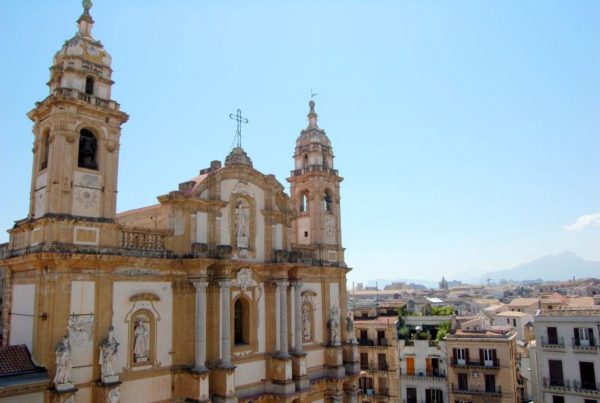 50&Più Palermo il 13 Aprile visita al quartiere La Loggia