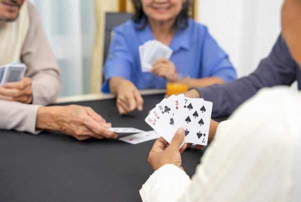 l'8 maggio inizia il torneo di burraco di 50&più Vercelli