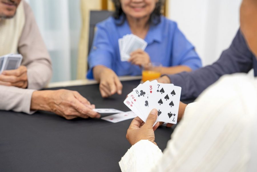 l'8 maggio inizia il torneo di burraco di 50&più Vercelli
