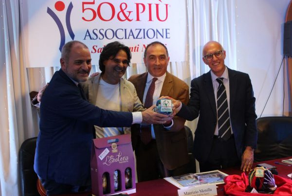 50&Più Napoli Il 20 maggio 50&Più Napoli all'incontro "Sport, spiritualità e Scholas Occurrentes" con Mario Del Verme