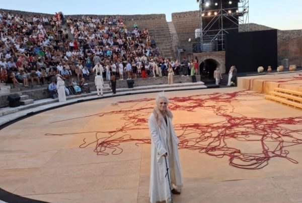 50&Più Caserta al teatro di Pompei e al mare a luglio