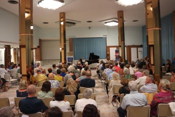50&più Pisa al concerto di musica dei film del maestro Nicolini