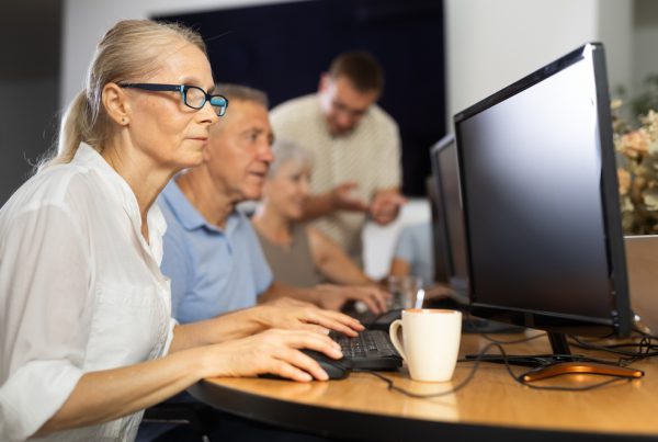 50&Più Padova organizza corsi di inglese e informatica