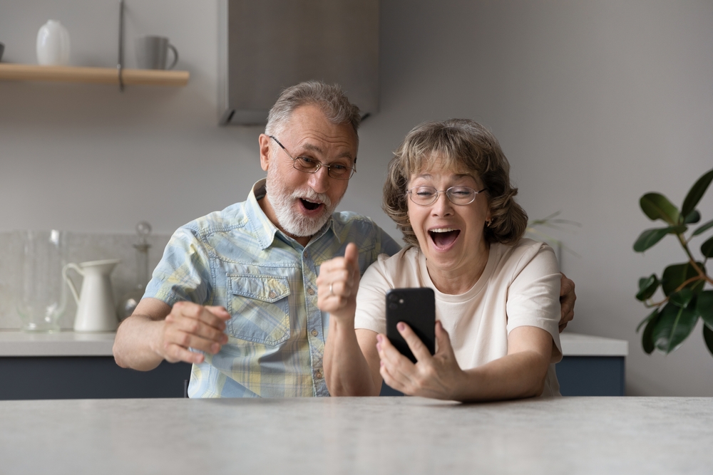 50&Più Torino organizza un corso per imparare ad usare il cellulare